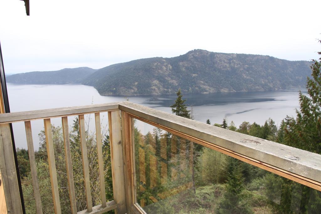 Moon Water Lodge Malahat Szoba fotó